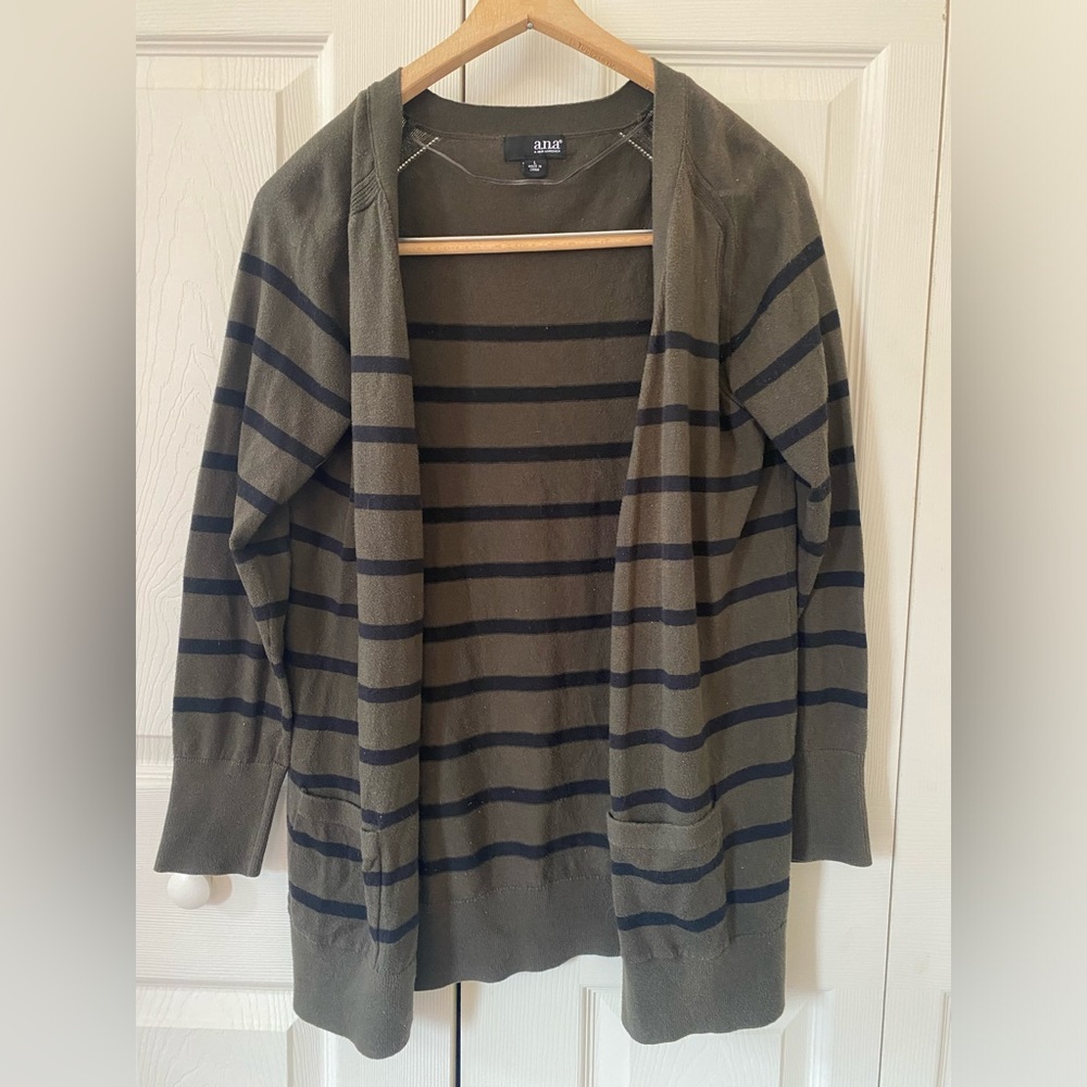 a.n.a. Green striped cardigan with pockets